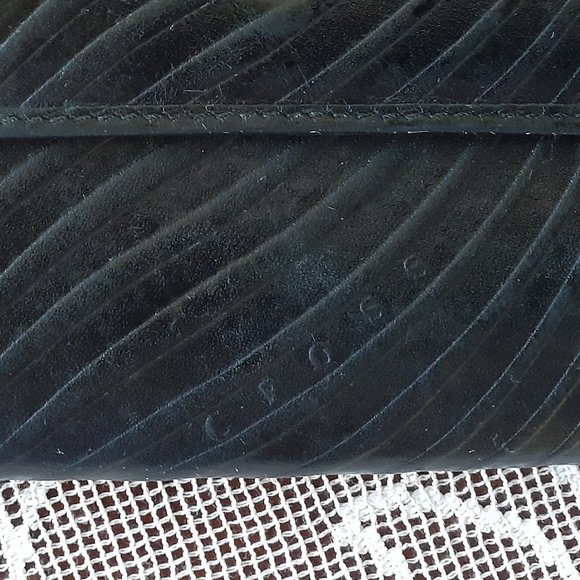 Mark Cross Leather Wallet - Picture 10 of 10